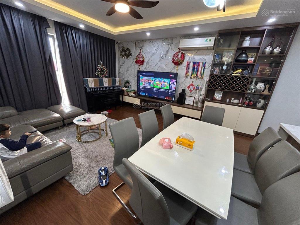 Nhà thạch bàn 90m²  6 tầng thang máy  vỉa hè  kinh doanh văn phòng đỉnh  27.9 tỷ