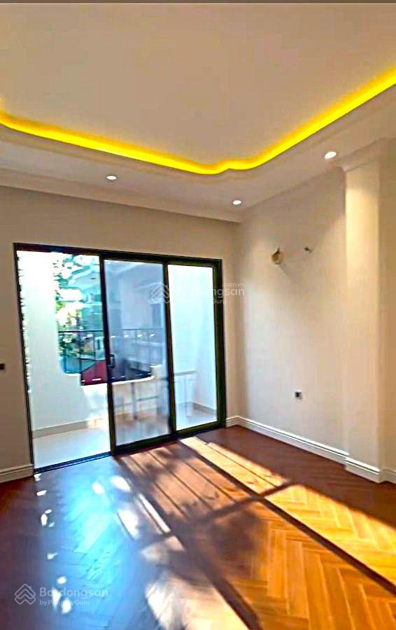 Bán nhà kđt thạch bàn  cổ linh | 65m2 x 6 tầng | thang máy | ô tô tránh | vỉa hè | giá 18.5 tỷ