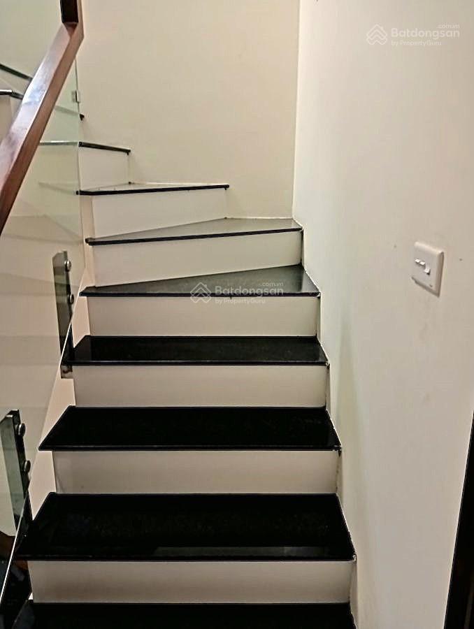 Bán nhà đông dư gia lâm | 35m2 x 5 tầng | mặt tiền 4m | ngõ ô tô đỗ | nhà đẹp ở ngay, nhỉnh 5 tỷ