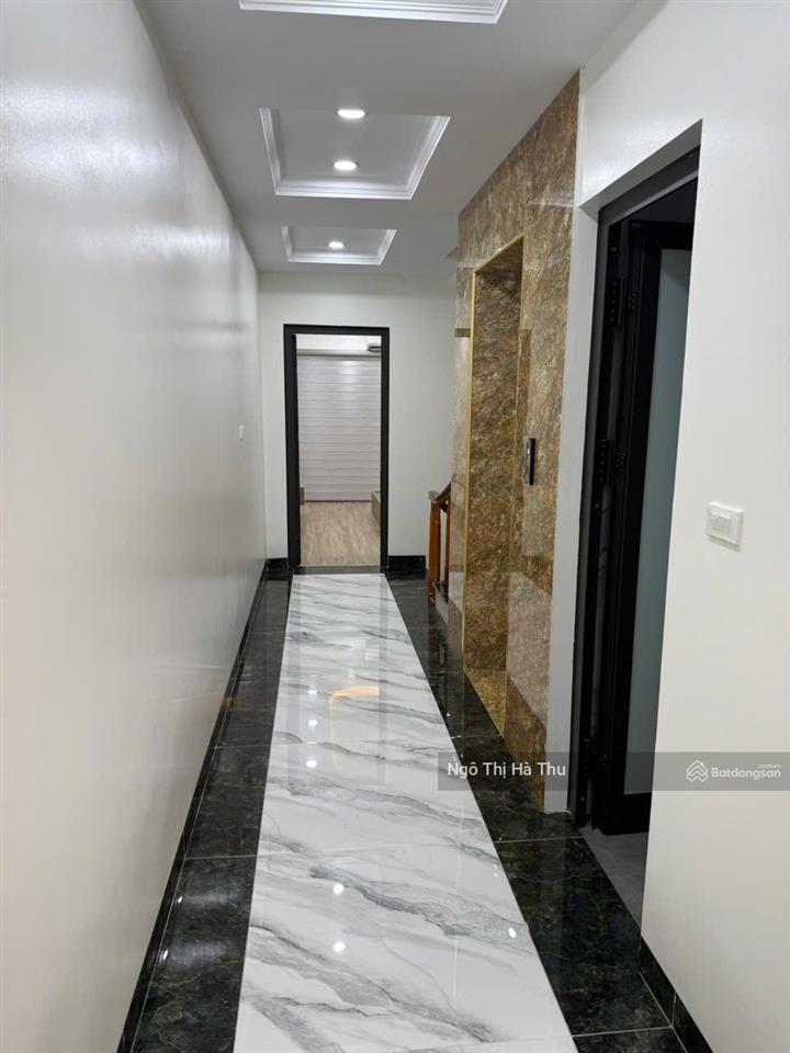 Em diễm linh mg 10 năm tại nguyễn sơn, bán căn 60m2, 6p, nội thất đẹp long lanh, ô tô đỗ gần nhà