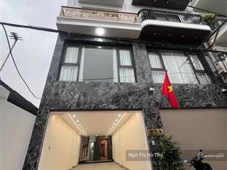 Chính chủ bán căn nhà tư đình, long biên, 6 tầng, có thang máy, có chỗ để ô tô, dt 60m2, giá rẻ