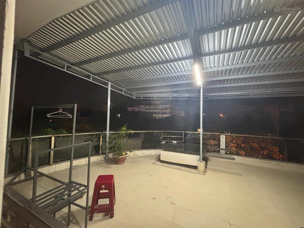 Cho thuê nr 250m2, 30 triệu tại ngã tư bùi thiện ngộ với nguyễn ân, đà nẵng
