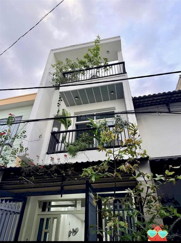 Chủ kẹt tiền bán gấptrong tuần3 lầu btctô tô ngủ nhà  lê trọng tấn bình tân60m2sốc chỉ 4.9 tỷ
