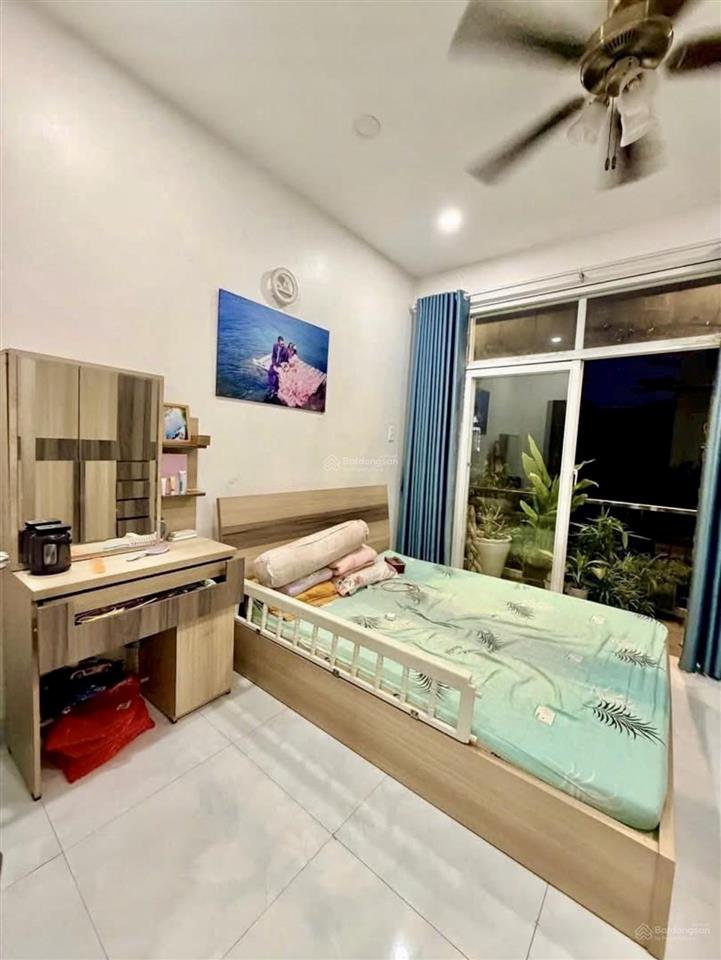 Chủ kẹt tiền bán gấptrong tuần3 lầu btctô tô ngủ nhà  lê trọng tấn bình tân60m2sốc chỉ 4.9 tỷ