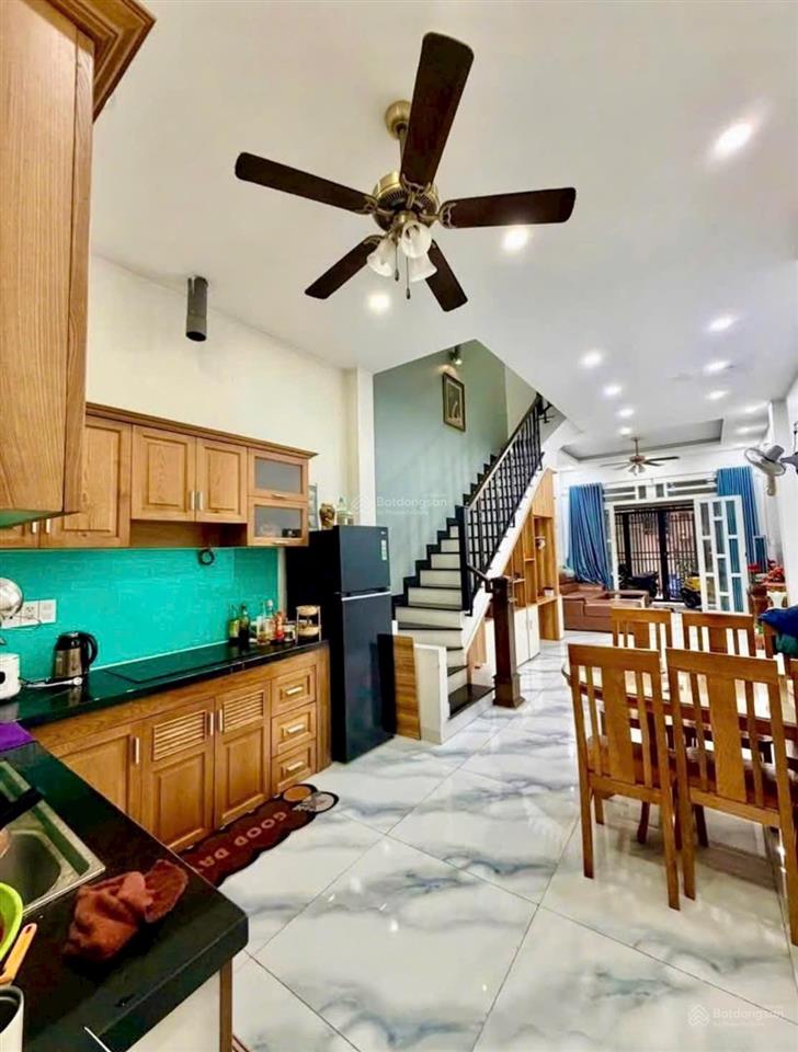 Chủ kẹt tiền bán gấp trong tuần3 lầu btctô tô ngủ nhàlê trọng tấn bình tân 60m2 sốc chỉ 4.9tỷ