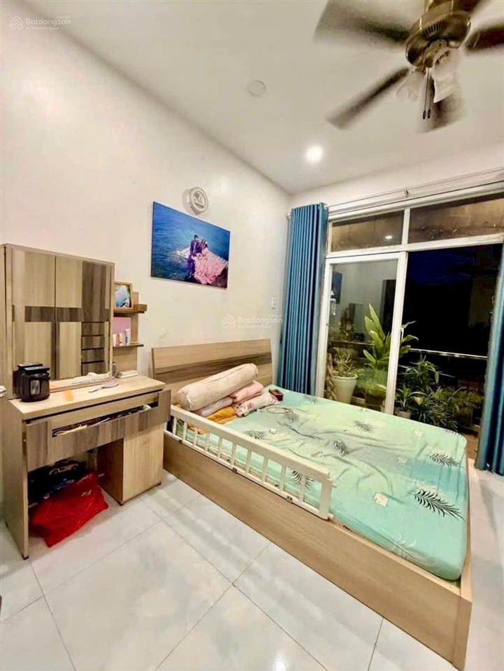 Chủ kẹt tiền bán gấp trong tuần3 lầu btctô tô ngủ nhàlê trọng tấn bình tân 60m2 sốc chỉ 4.9tỷ