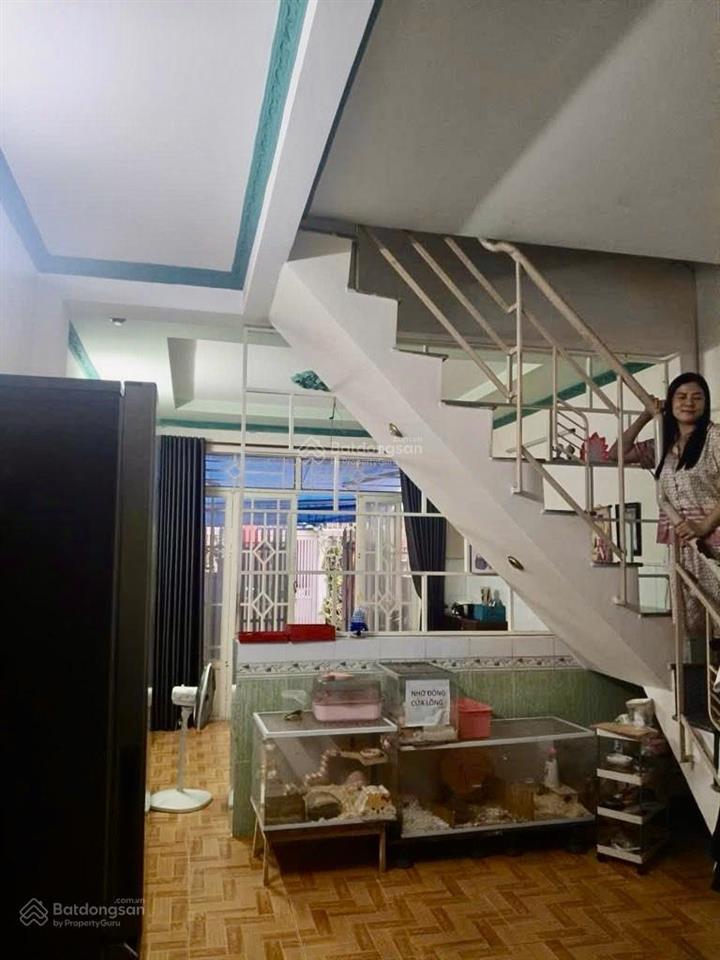 Phú thọ hòasát luỹ bán bíchnhà 2 tầng52m2gần chợgiá 4.7 tỷ thương lượng