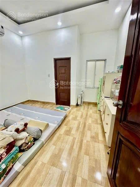 Chính chủ 3 tầng btct lê trọng tấn giáp tân phúhẻm xe hơi  70m,4pn  chỉ 5.5 tỷ tl