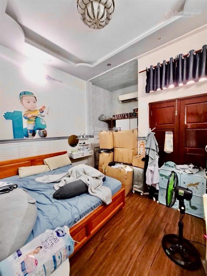 2 mặt tiền 7m thông2 tầng btctngay gò xoài,gần lê thúc hoạch68m2, 4pn ko lg & qhnhỉnh 6 tỷ