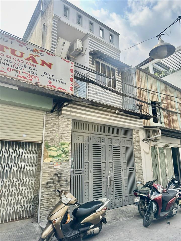 2 mặt tiền 7m thông2 tầng btctngay gò xoài,gần lê thúc hoạch68m2, 4pn ko lg & qhnhỉnh 6 tỷ