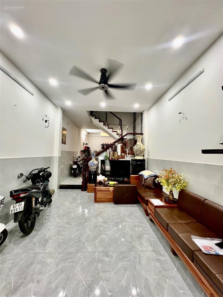 4 tầng gần lê trọng tấnsát công viêntrường họchẻm 8m thông60m2chỉ 7.x ty tl