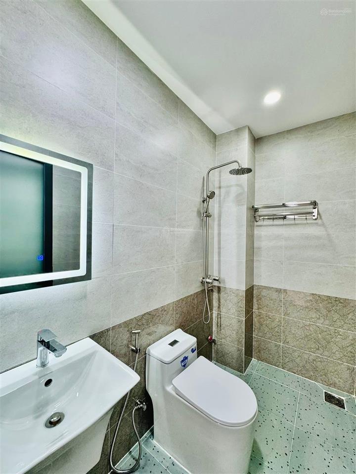 Bán nhanh liền tay nhà đường 6m ngay hoàng hữu nam, quận 9. giá 5,08 tỷ, 67,5m2, tiện ích đầy đủ