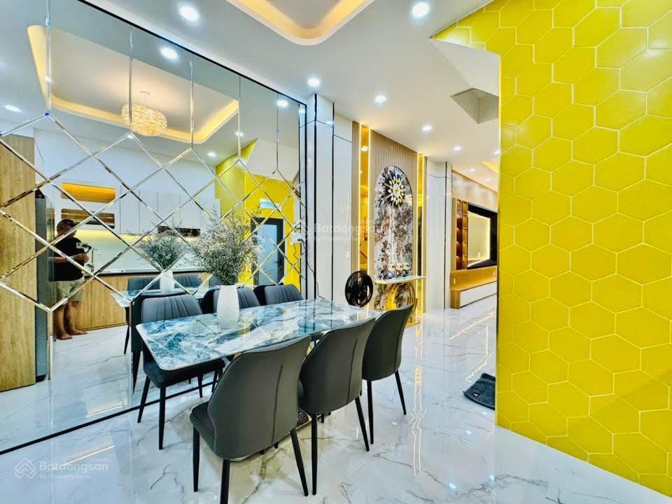Bán nhanh liền tay nhà đường 6m ngay hoàng hữu nam, quận 9. giá 5,08 tỷ, 67,5m2, tiện ích đầy đủ