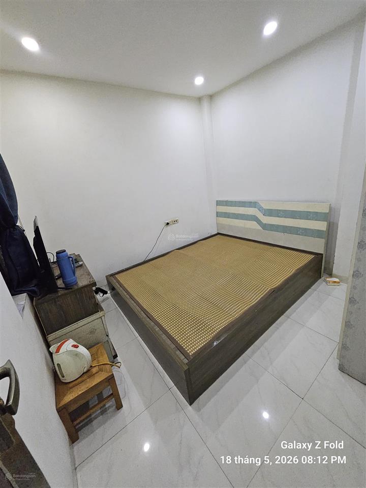 Cho thuê căn hộ rẻ nhất phố hào nam