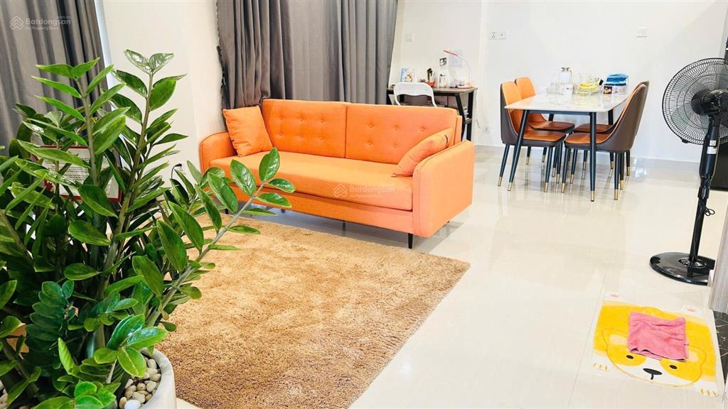 Bán căn hộ 2 phòng ngủ + 1 phòng đa năng 69m2 giá chỉ 3 tỷ 1 sẵn sổ hồng công chứng ngay