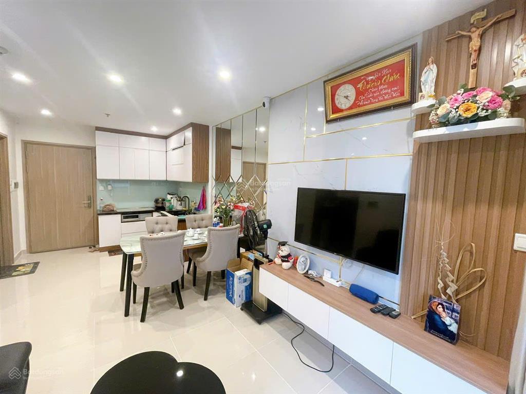Bán căn hộ 47m2 1 phòng ngủ và 1 phòng ngủ đa năng sẵn sổ full nội thất giá chỉ 2ty25