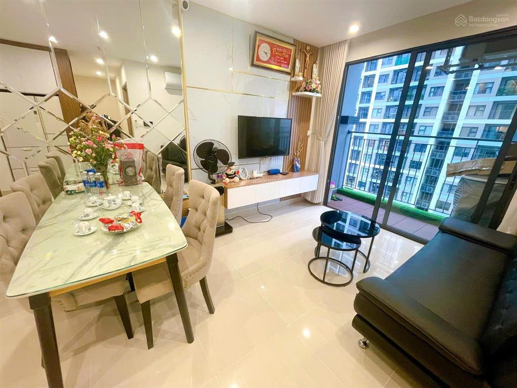Bán căn hộ 47m2 1 phòng ngủ và 1 phòng ngủ đa năng sẵn sổ full nội thất giá chỉ 2ty25