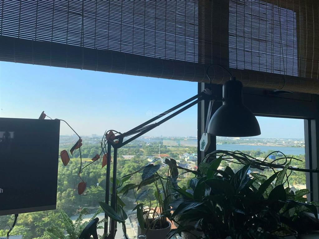 Bán gấp căn studio bs16 giá chỉ 2 tỷ diện tích lớn tặng nội thất
