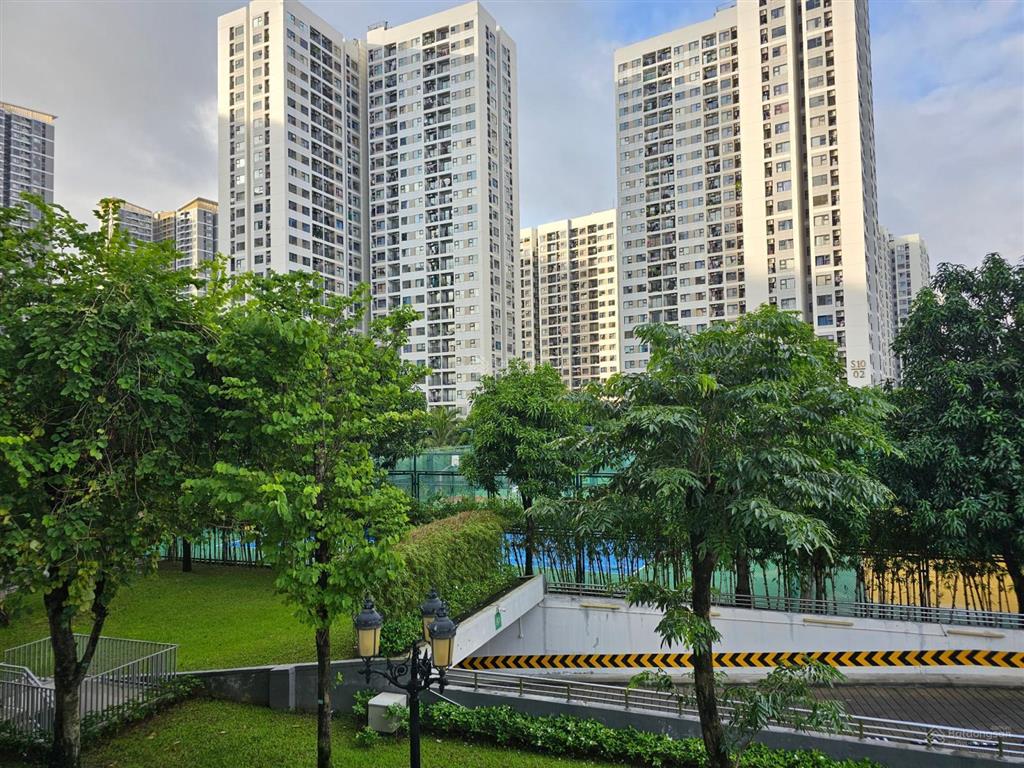 3 tỷ 1 cho căn góc 69m2 thoáng mát cả ngày với 2 phòng ngủ và 1 phòng đa năng tiện lợi