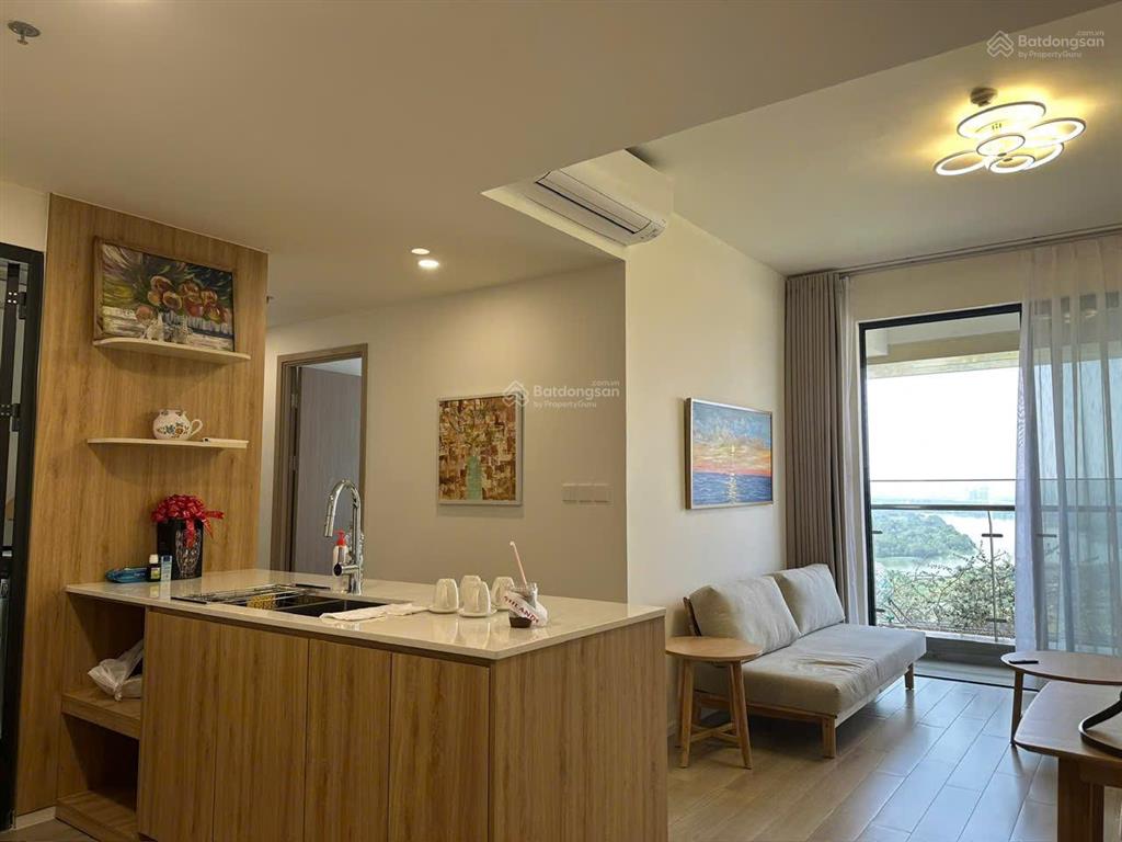 Căn góc lumiere giá chỉ 12 triệu full nội thất có thương lượng cho vợ chồng trẻ ạ