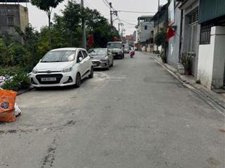 Bán đất du ngoại đông anh hn  nở hậu đường ô tô tránh đỗ  dt 50m  giá hơn 5 tỷ