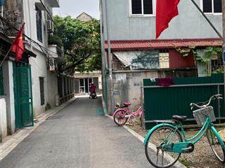 Bán đất yên viên gia lâm ( cũ) phù đổng hn, đường ô tô vào nhà, dt 38m khu vực hiếm đất bán