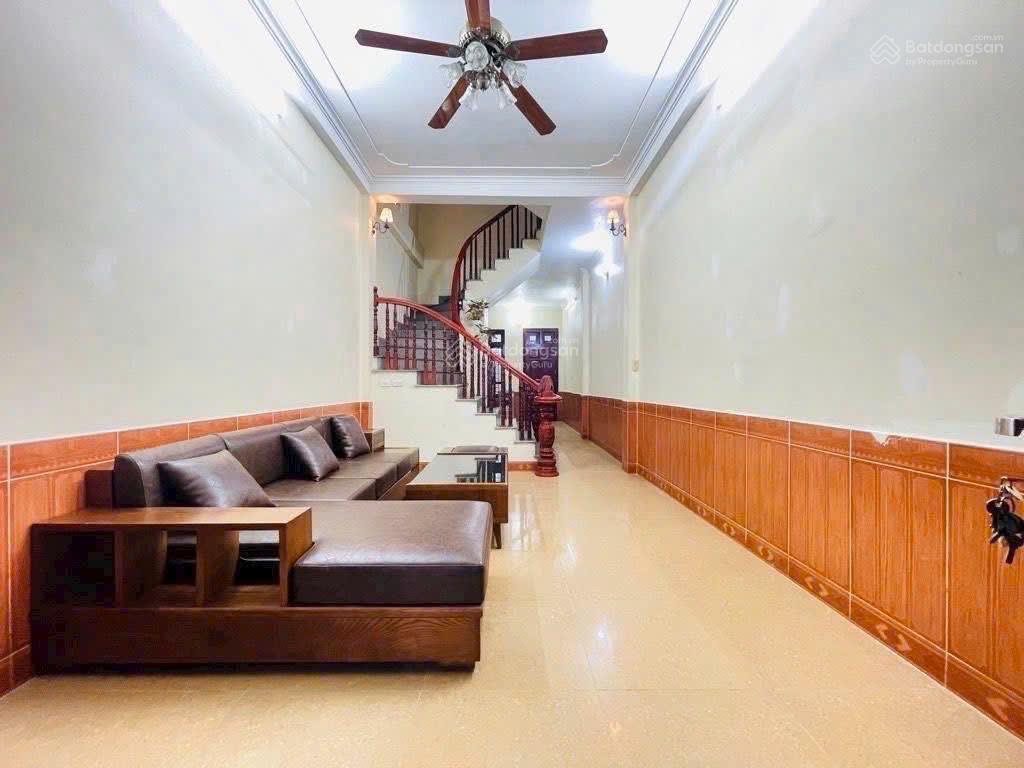 Bán nhà 3 tầng đủ công năng ở sướng, 2 mặt đường, du ngoại, đông anh, diện tích 60m2, giá 96tr/m2