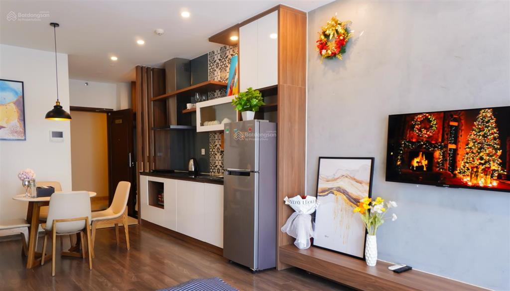 Chính chủ bán căn studio tòa e1 36m² full nội thất, tầng cao view hồ tây, đã có sổ, cho thuê 12tr