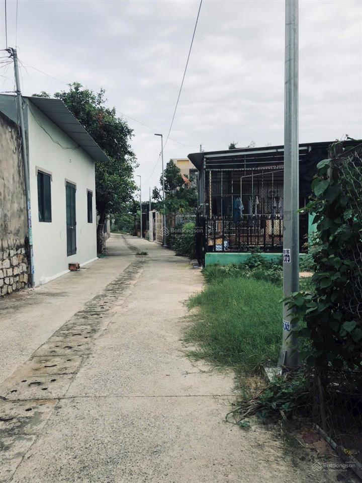 Bán lô đất ngay trung tâm thị trấn long hải cách biển 2 km