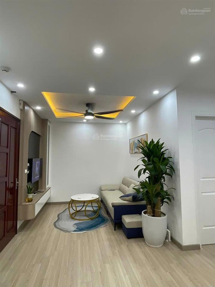 Bán căn góc 63m2 2 ngủ 2wc full nội thất, tầng trung, giá hơn 3,1 tỷ tại hh linh đàm