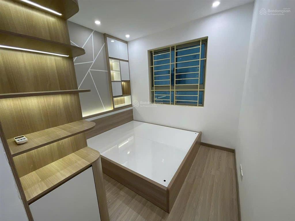 Bán căn góc 63m2 2 ngủ 2wc full nội thất, tầng trung, giá hơn 3,1 tỷ tại hh linh đàm