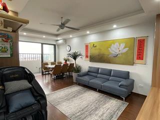 Bán căn góc 3 phòng ngủ 76m2 ban công đông nam tầng 8  10, giá chỉ 3,9 tỷ tại hh linh đàm