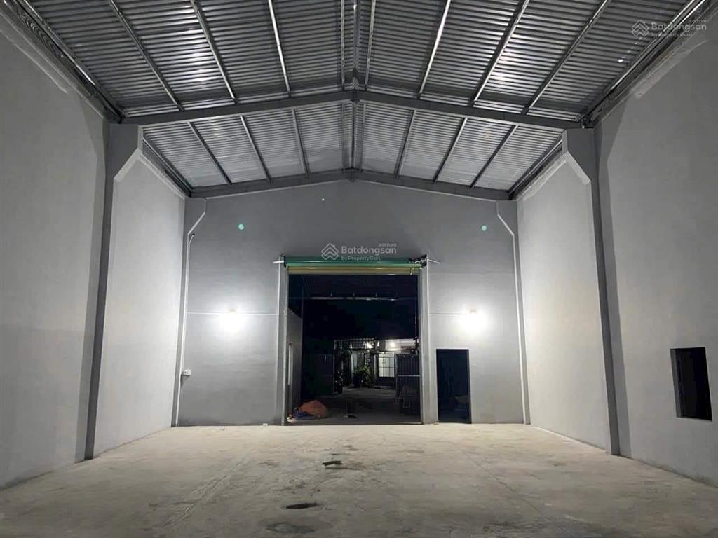 Cho thuê kho, xưởng mới tinh dt 320m + sân để xe rộng. ở tuyến 2 đường nguyễn lương bằng, kiến an