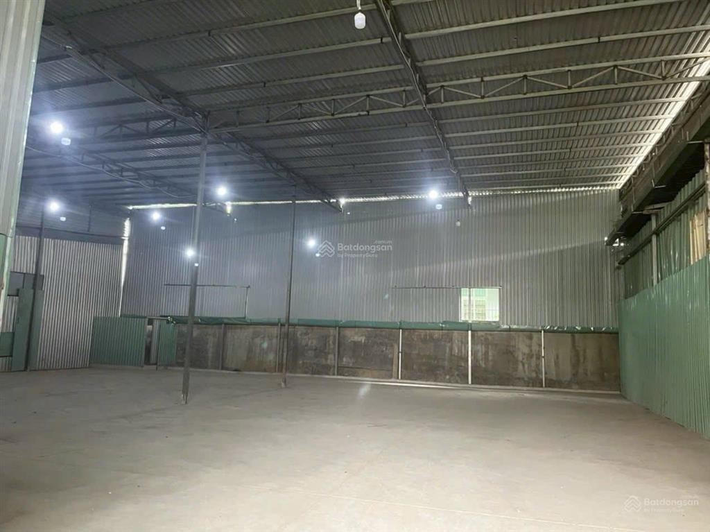 Cho thuê kho, xưởng dt 200m2 xe công ra vào, sẵn điện 3 pha, gần bệnh viện kiến an