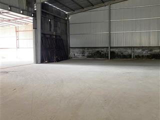 Cho thuê kho mới dt 400m² ở đầu cầu niệm, kiến an, tổng dt sử dụng cả sân + công trình phụ 500m².