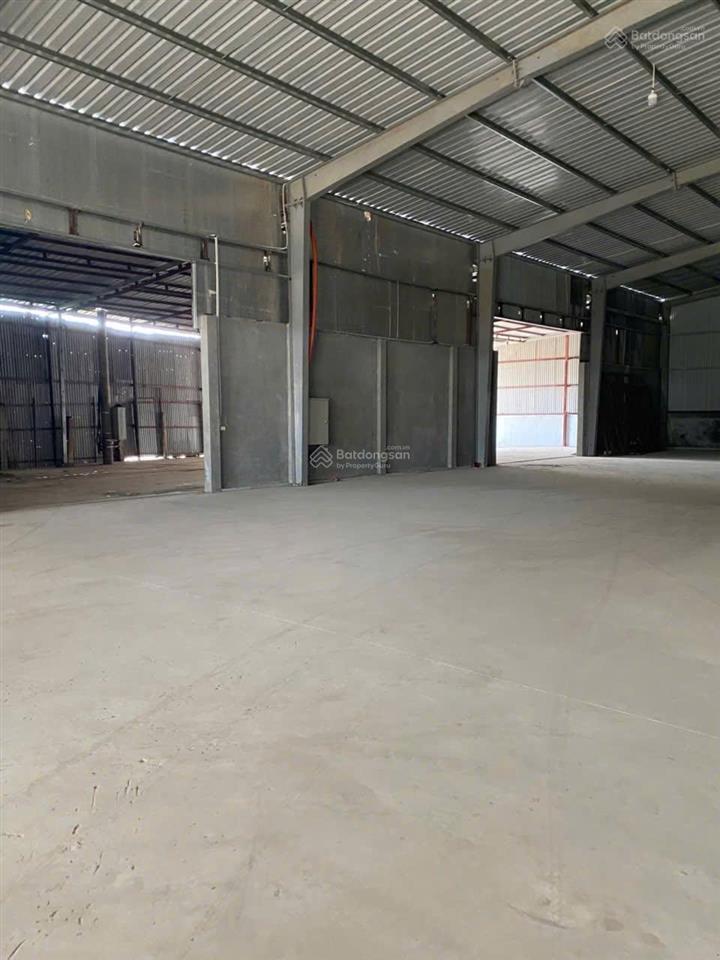 Cho thuê kho diện tích 300m2 gần cầu niệm, kiến an, có pccc vách tường