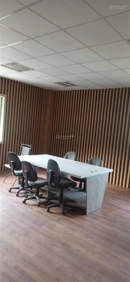 Cho thuê mặt bằng tầng 2 dt 500m2, khu vực đường lê duẩn, kiến an. 15tr/th