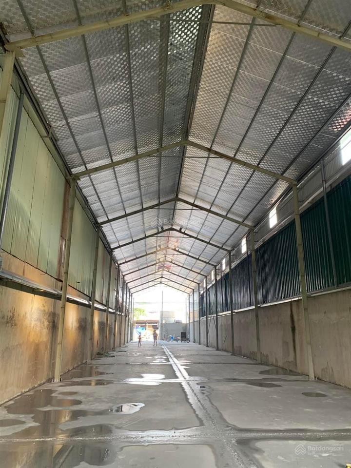 Cho thuê kho, xưởng ở dương kinh dt 370m2, có điện 3 pha, ngay mặt đường công đi lại thuận tiện