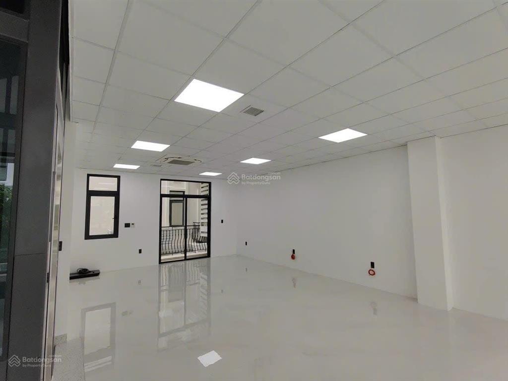 Cho thuê kho, xưởng sạch dt 500m2 kèm văn phòng & nhà ăn tại kiến an, hải phòng.