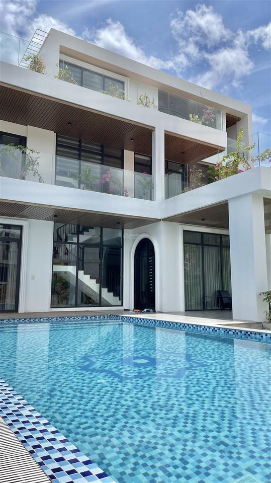 Cần cắt lỗ căn 1000m² giá 15 tỷ nhận nhà ngay