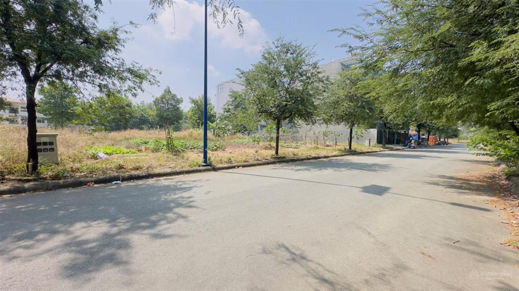 Bán đất kđt bình nguyên đường n8, 100m² (5x20m), sổ hồng riêng, đường 10m vỉa hè