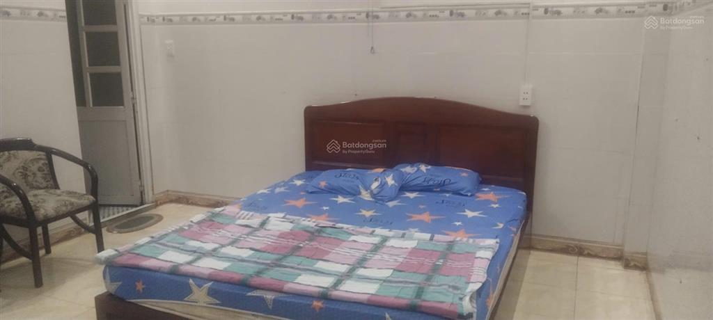 Khách sạn 17 phòng hoàn công trung tâm dĩ an, dòng tiền tốt, giá ngộp