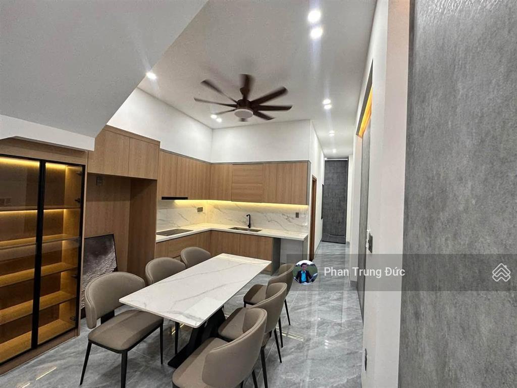 Nhà hoàn công  3pn  3wc  100m2 mt cây da xề