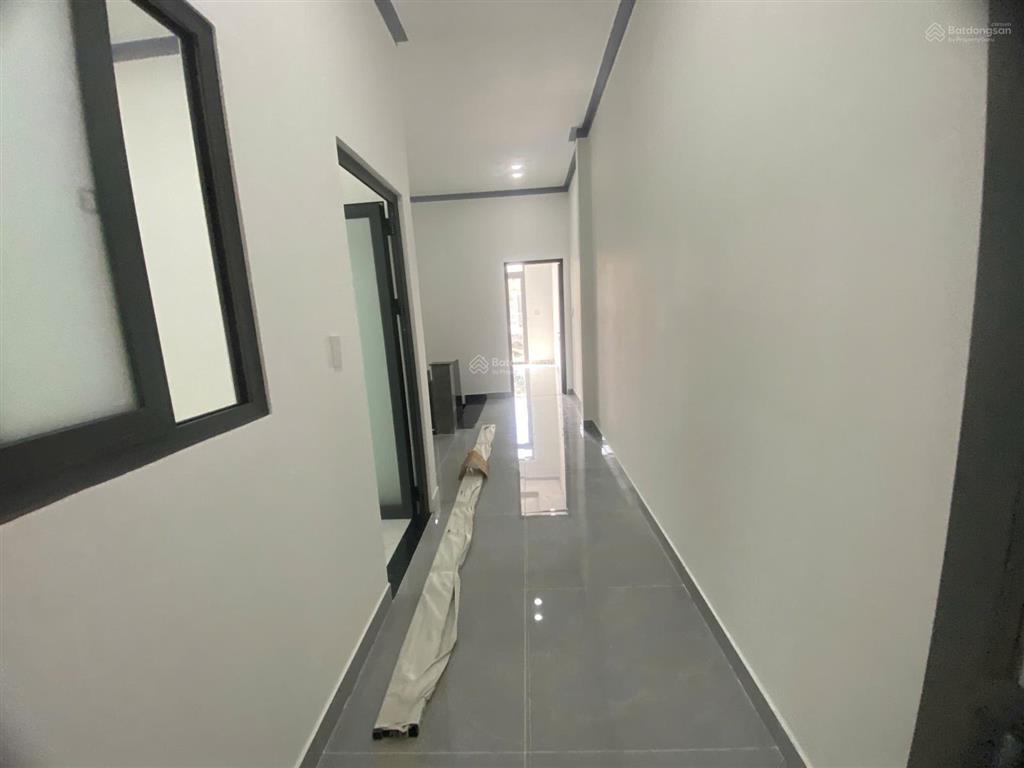 Bán nhà chính chủ giá 3,1 tỷ thiết kế 1 trệt 1 lầu 3 phòng ngủ 2 nhà vệ sinh