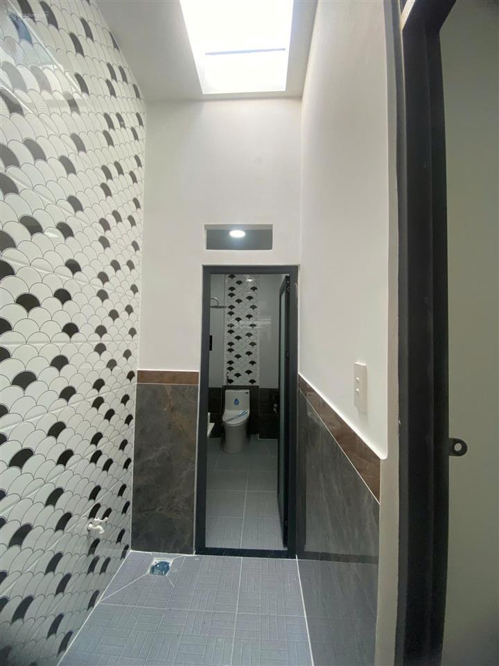 Bán nhà chính chủ giá 3,1 tỷ thiết kế 1 trệt 1 lầu 3 phòng ngủ 2 nhà vệ sinh