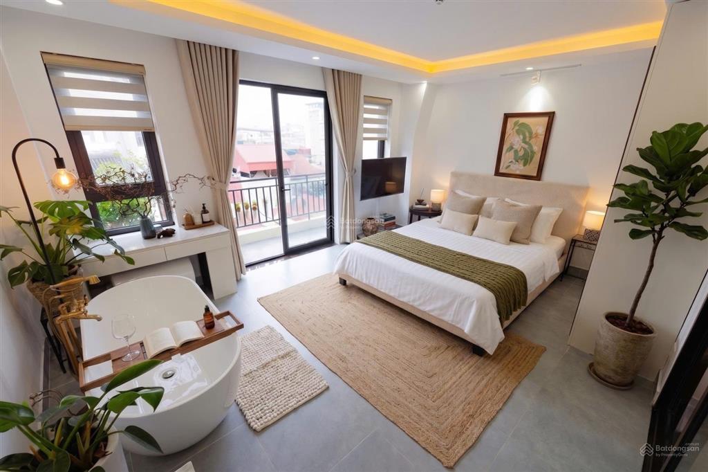1n1k penhouse trần xuân soạn, hai bà trưng