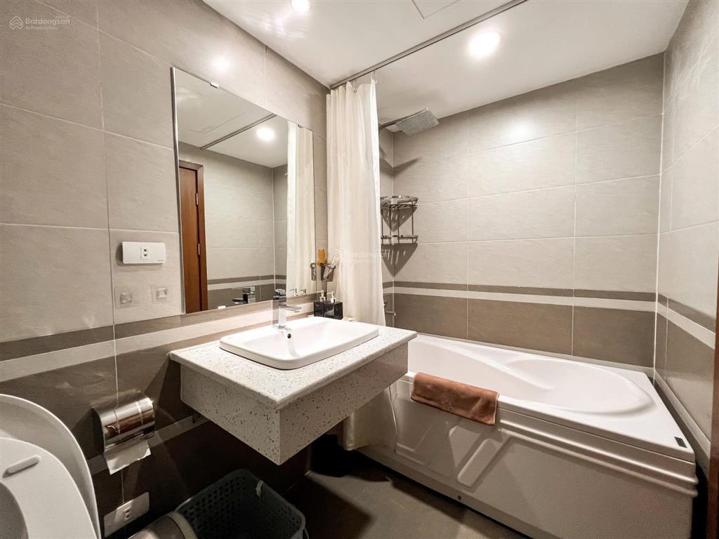 Chdv 2n1k cao cấp, ngõ 92 đào tấn  ba đình