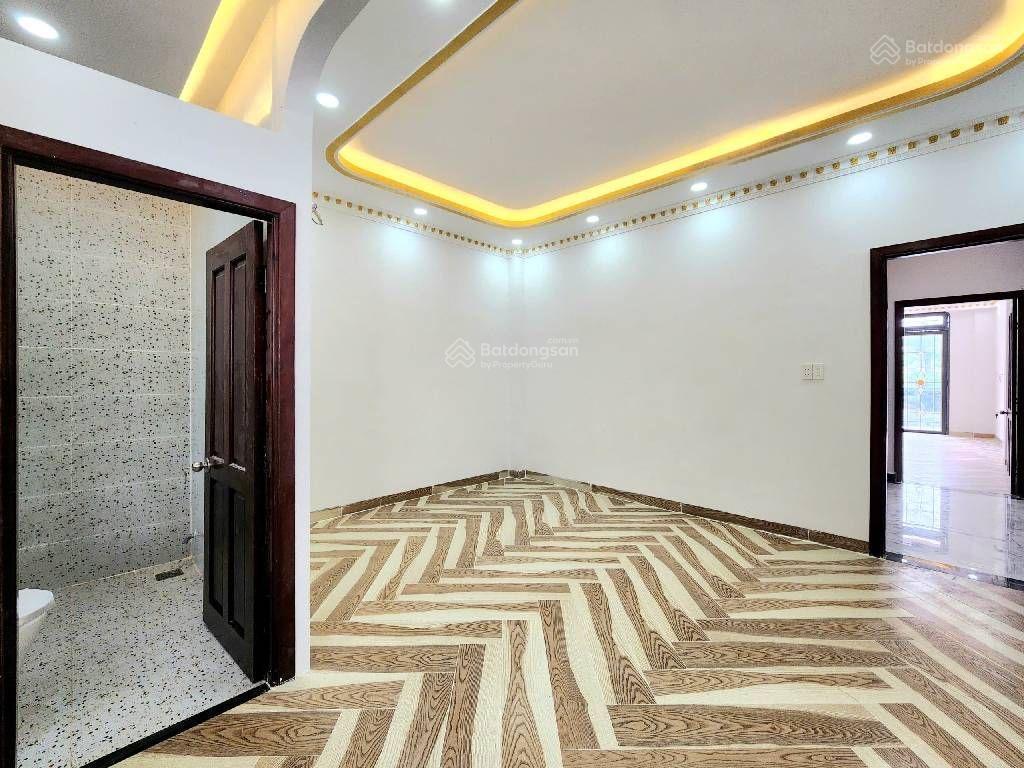 15.9 tỷ tl mặt tiền đường 7a ngay đường số 7 tên lửa gần aeon bình tân 4 tầng có thang máy (5x19m)