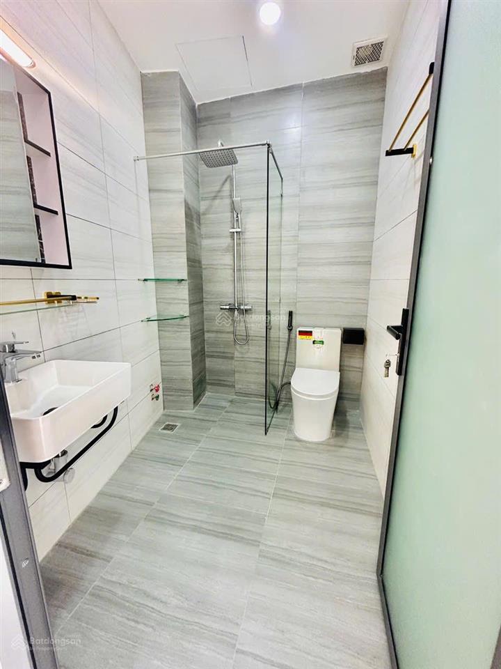 Chỉ 8.9 tỷ nhà mặt tiền 3 tầng btct 4pn 78m2 (5.2x15m) nở hậu 5.8m nhà gần chợ, gần aeon tên lửa