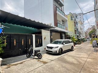 Hẻm 8m cánh mặt tiền đường số 10  chỉ 20m nhà cấp 4  70m2 (6.8x11m) chỉ 8.8 tỷ tl đối diện gallax